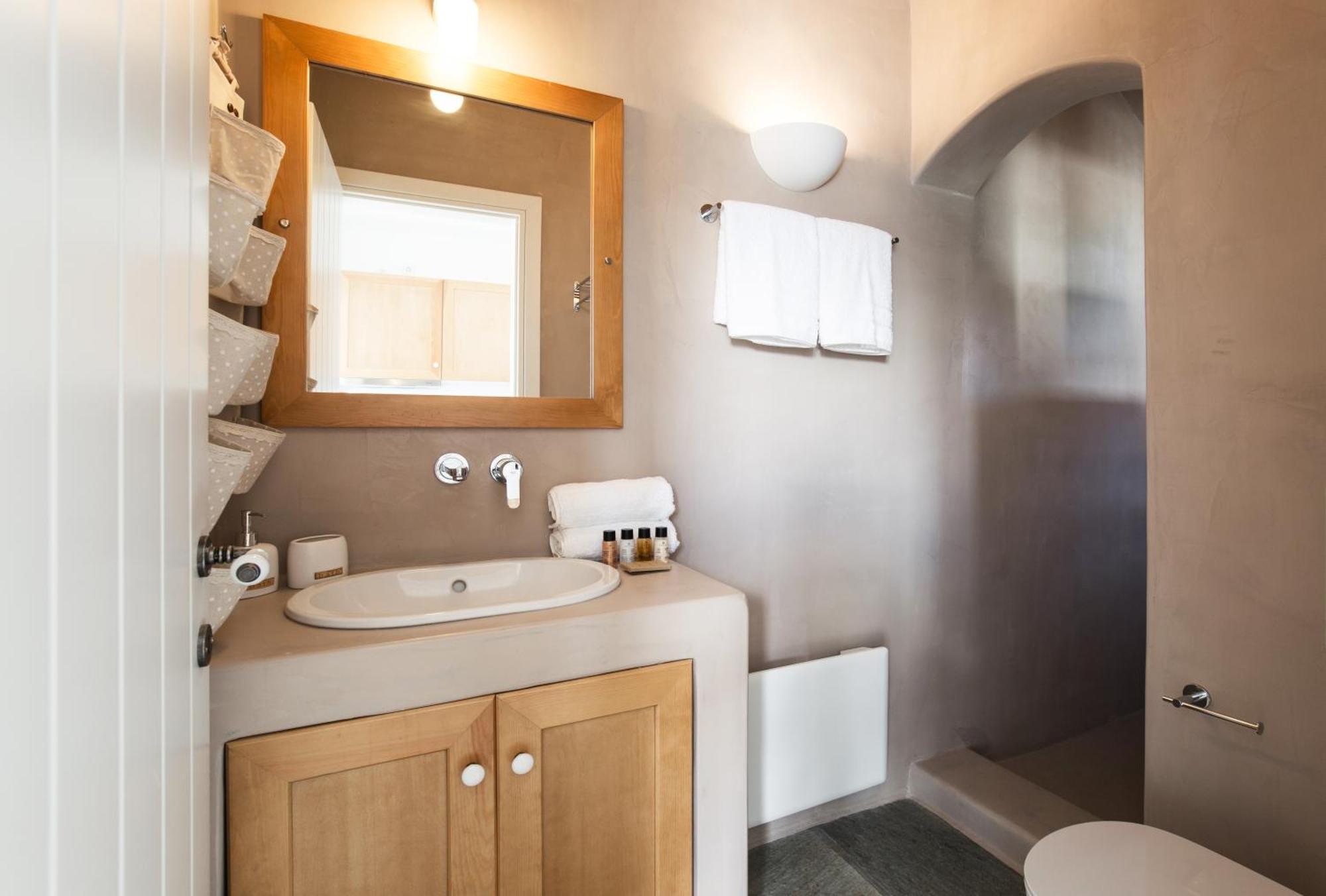 Fos Suites Loutrá Buitenkant foto